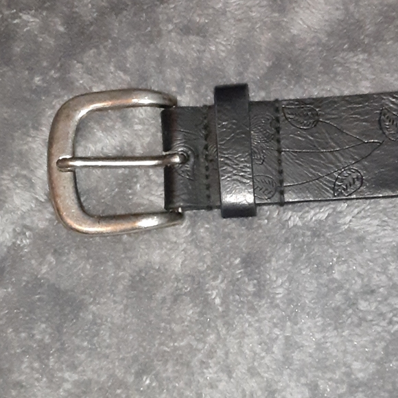 Belt - Picture 3 of 5